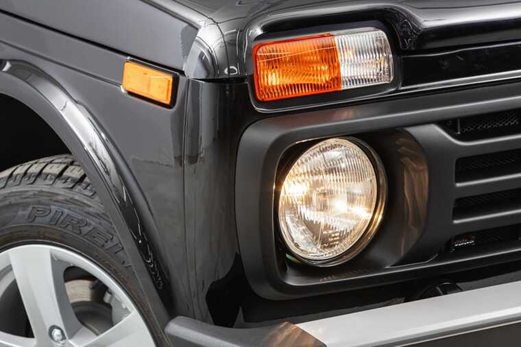 В Краснодарском крае «Нива» врезалась в толпу людей