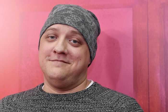 Скончался актёр Роман Попов после тяжёлой борьбы с раком мозга