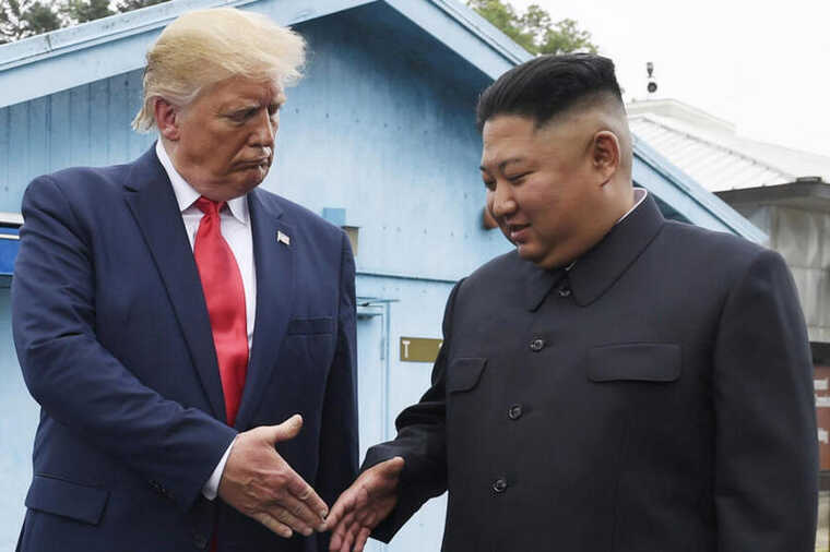 В рамках азиатского турне Трамп не планирует встречу с Ким Чен Ыном