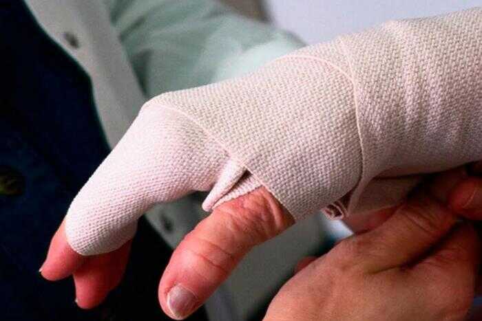 Солдата с утратой пальцев и парализованной рукой признали годным к военной службе