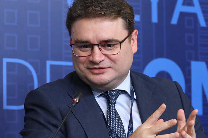 Субсидии только своим: как Осьмаков распределял бюджеты и контракты в Минпромторге